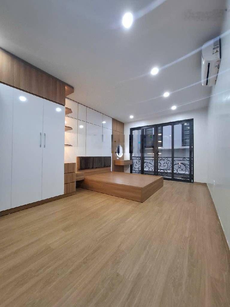 Thụy khuê - cách phố 10m - cạnh lăng bác - sát hồ tây nguyễn đình thi - kế bên trường chu văn an