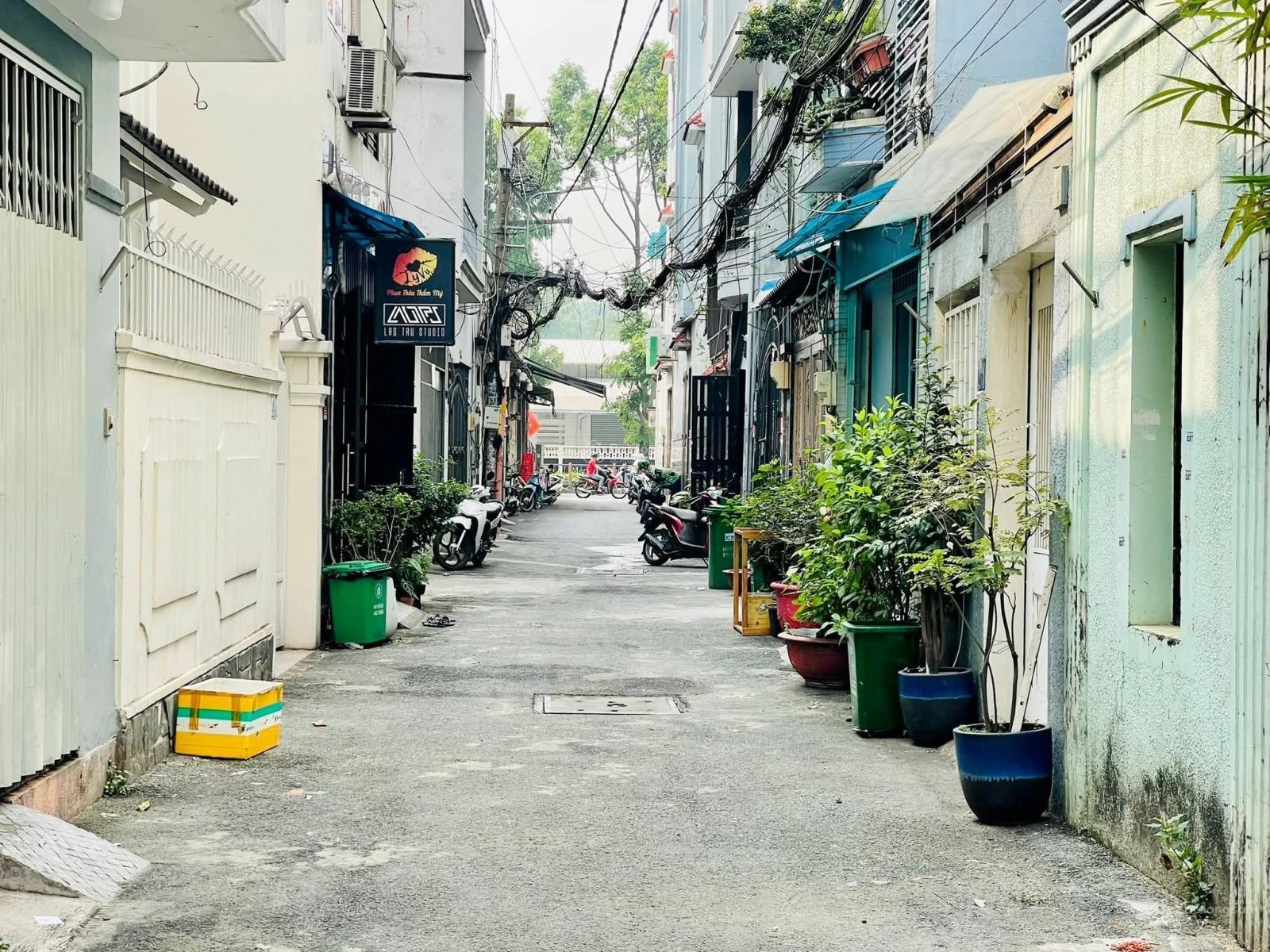 Ngay chợ Hạnh Thông Tây, sát MT Quang Trung, P8, Gò Vấp, TP HCM. Nhà trệt lầu 44m2, chỉ 5ty550