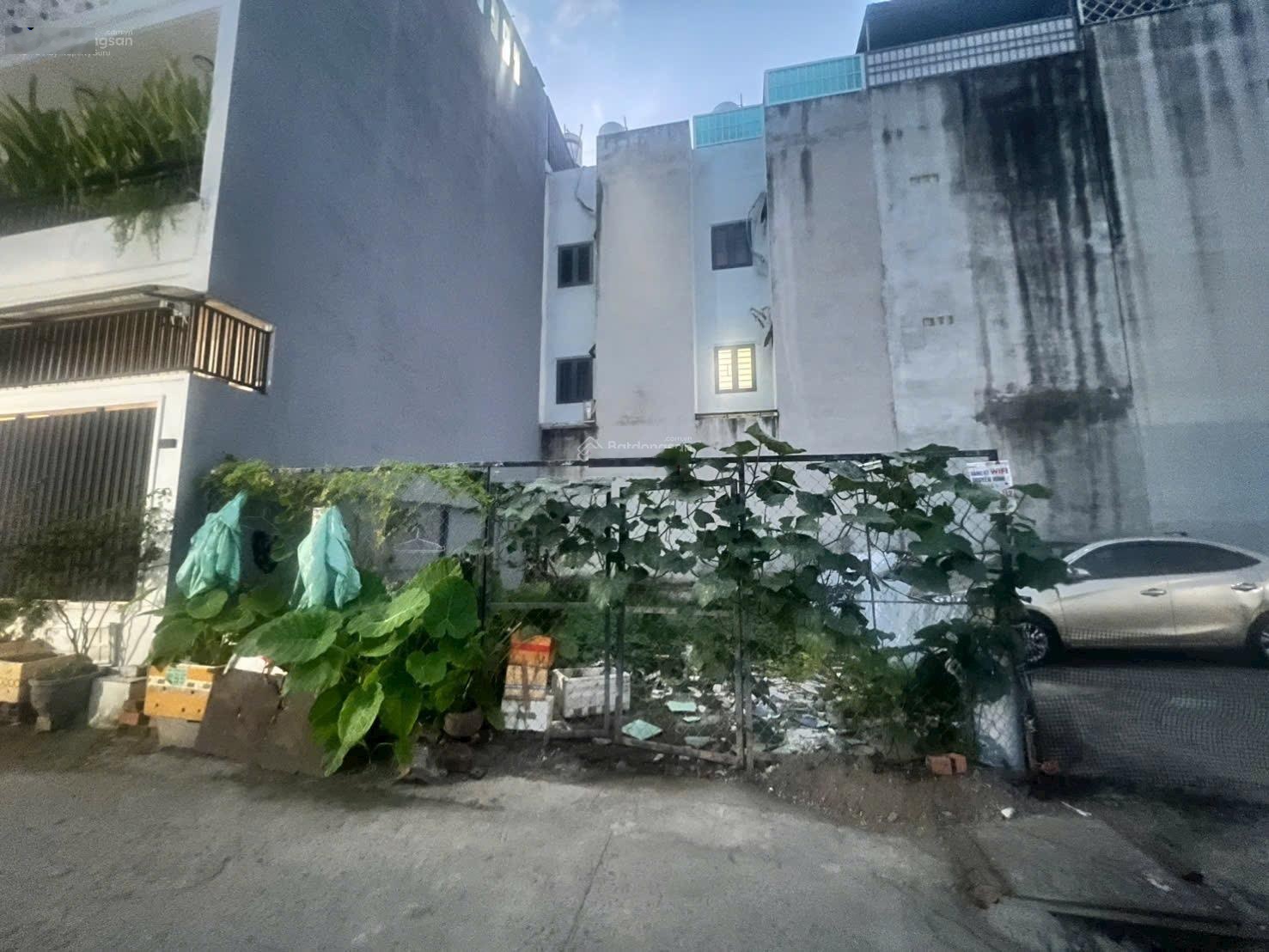 Bán lô đất đẹp - gần cầu phú xuân - cách quận 7 chỉ 1 cây cầu-hẻm xe hơi quay đầu-chỉ 3.67 tỷ