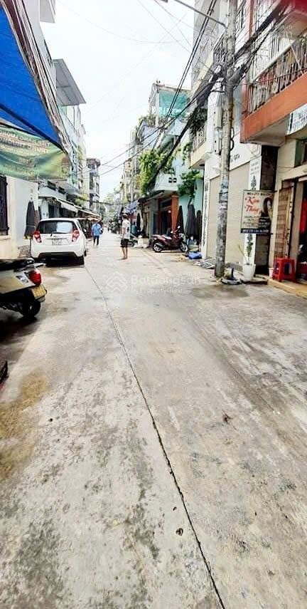 190 HXH trung tâm Quận 10 nhà ngang 5.3m diện tích 105m2