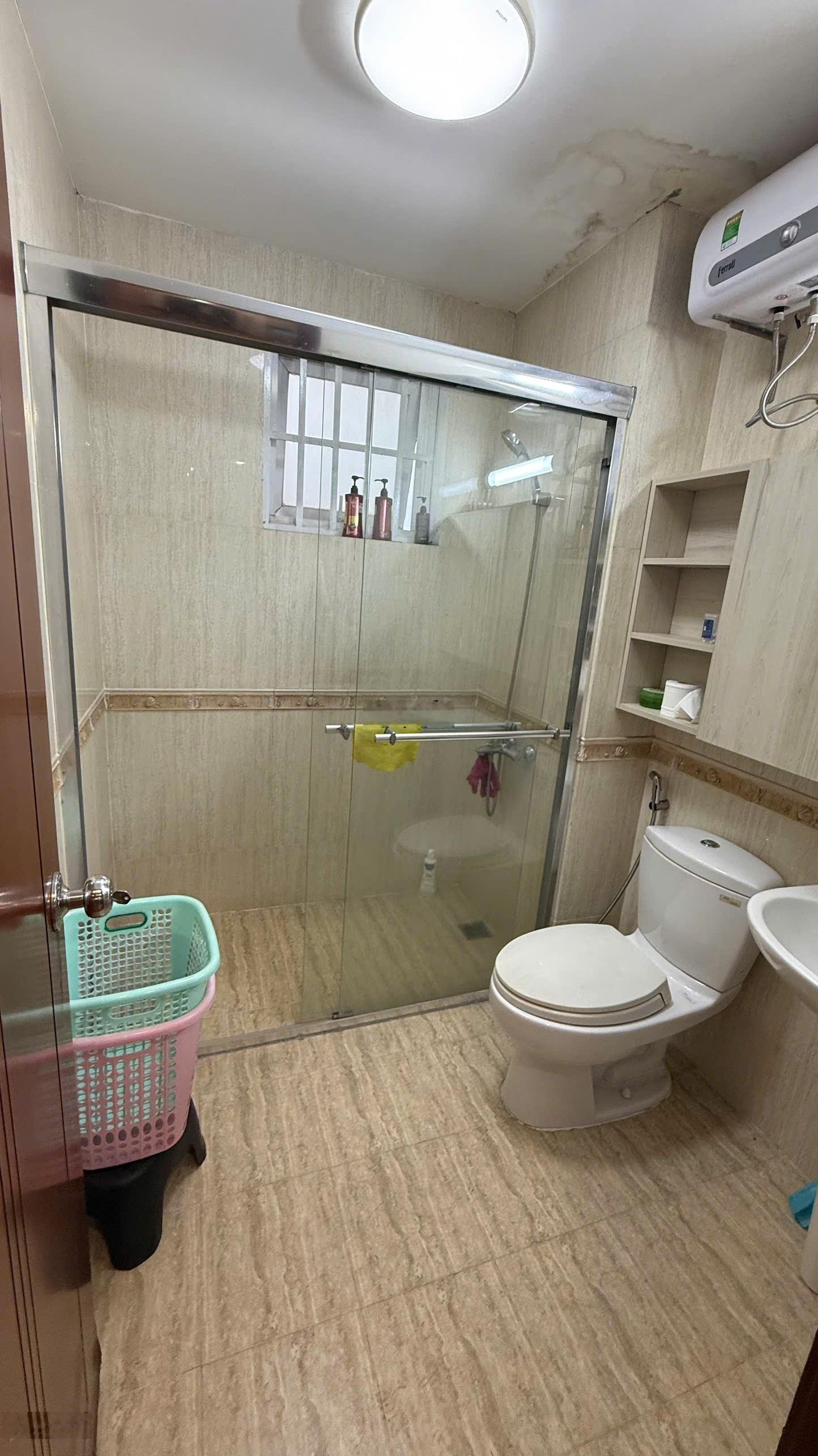 Chính chủ cần cho thuê căn hộ 107 trương định phường Xuân Hoà Tp.HCM (Q3 cũ) 2PN 2WC NTDD căn góc