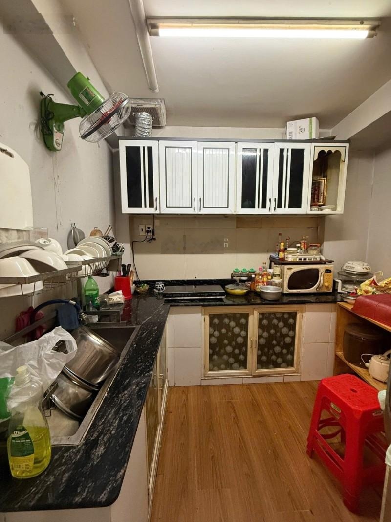 189 hxh trung tâm quận 10 nhà 3 tầng 6pn ở kết hợp kinh doanh