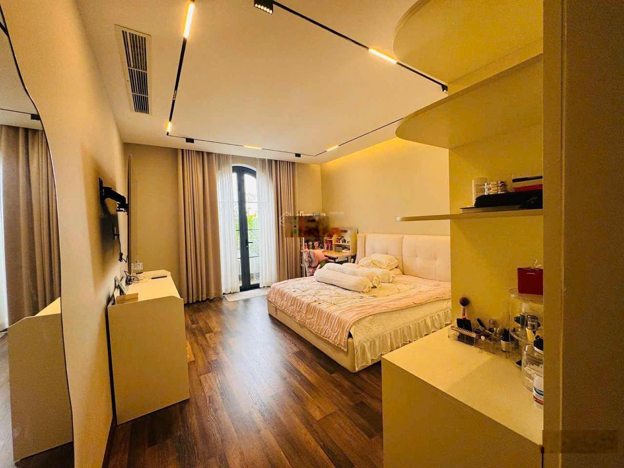 Siêu phẩm khách sạn đường Cộng Hòa - dòng tiền 250tr/th - 80 tỷ TL