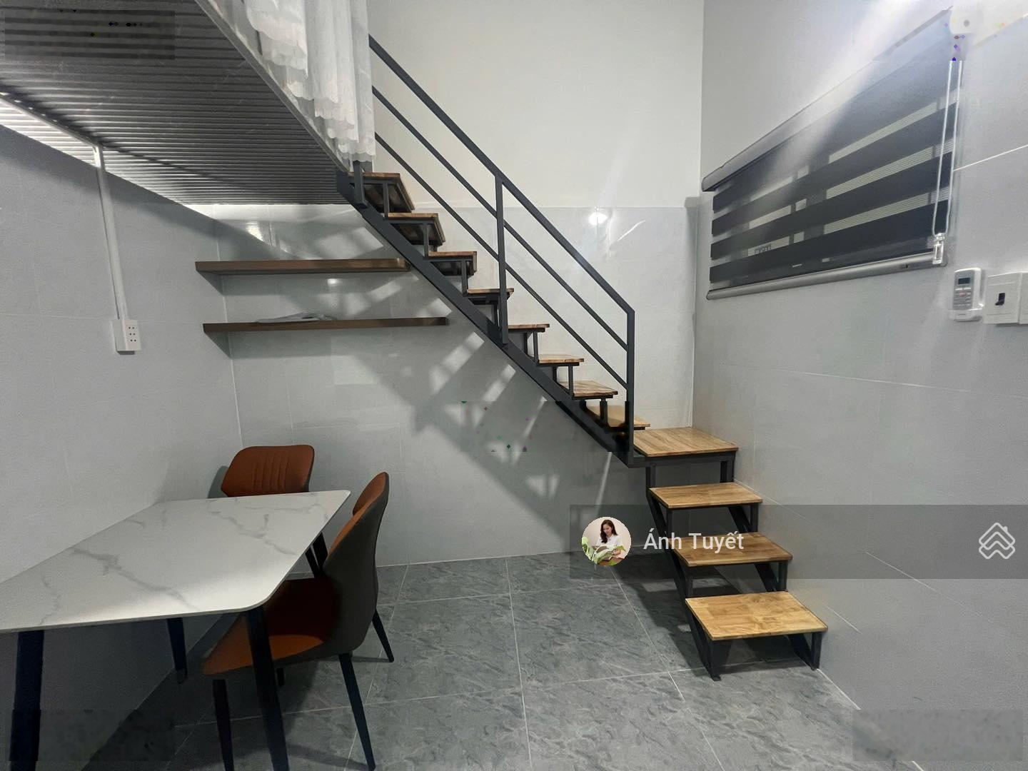 Bán dãy trọ 25 phòng 300m2 ngay Chợ Phú Lạc giá 900 triệu