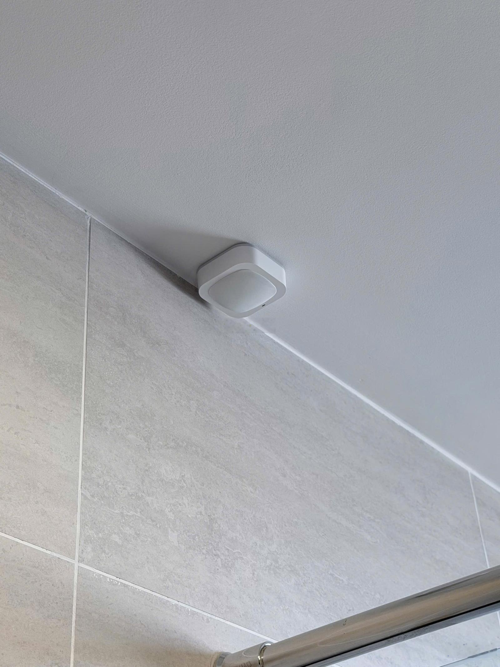 Em vân anh có giỏ hàng suất nội bộ cđt, chỉ từ 2ty6/ căn 1pn+1, tầng cao view đẹp. lh: 0799587979