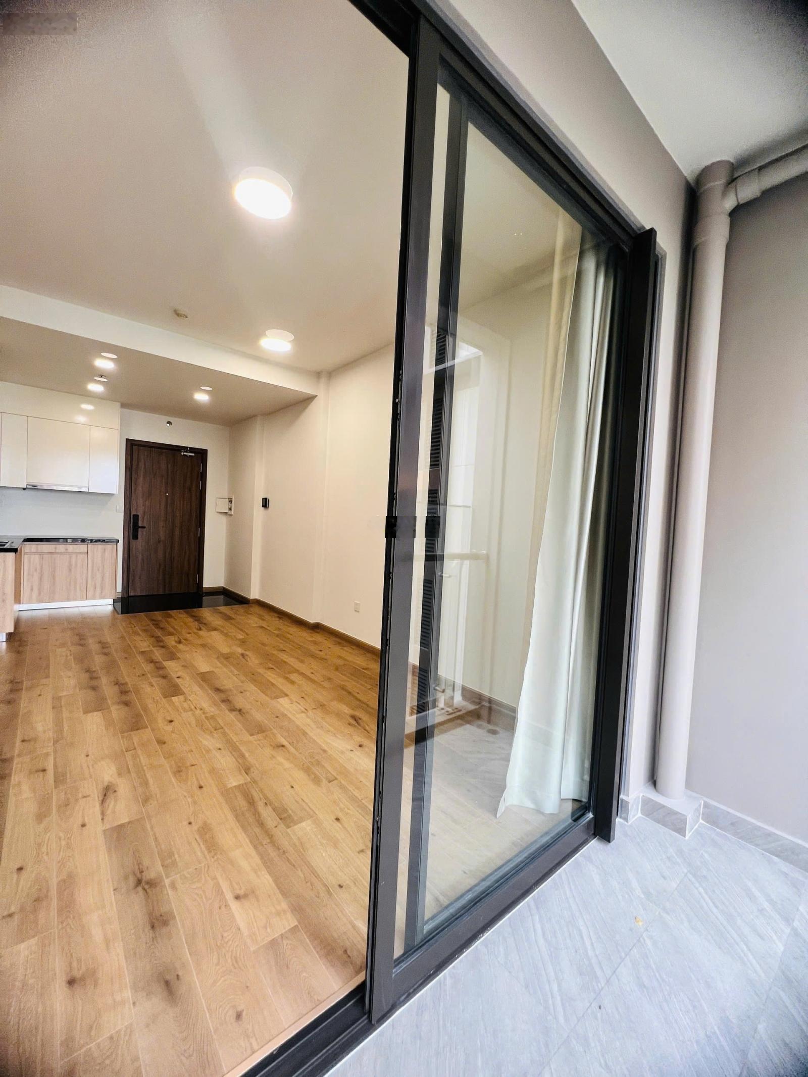 Cần tiền bán nhanh căn 2PN - 60m2 Akari Phase 2 Võ Văn Kiệt, view thoáng mát, sổ hồng, cách Q1 25p