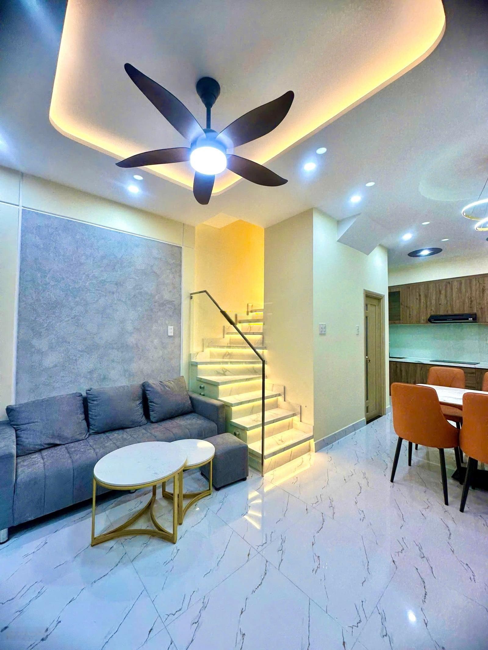 Gò Vấp Bán nhà 1 trệt 2 lầu, diện tích sàn: 96m2, 9 phòng, hẻm rộng, gần BV 175, nhỉnh 5 tỷ