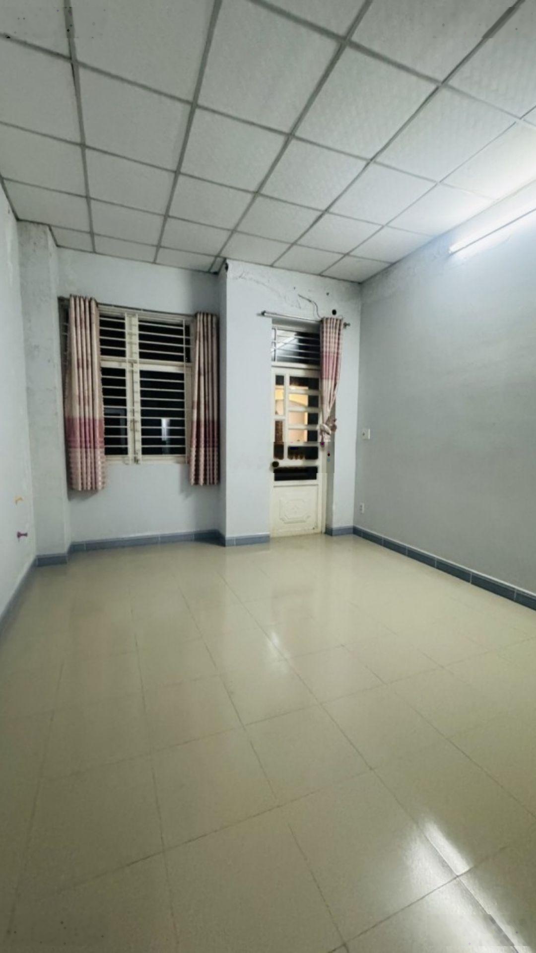 Dương bá trạc q8 - sát cầu nguyễn văn cừ - 75m2 - 3 tầng - 9.99 t ỉ