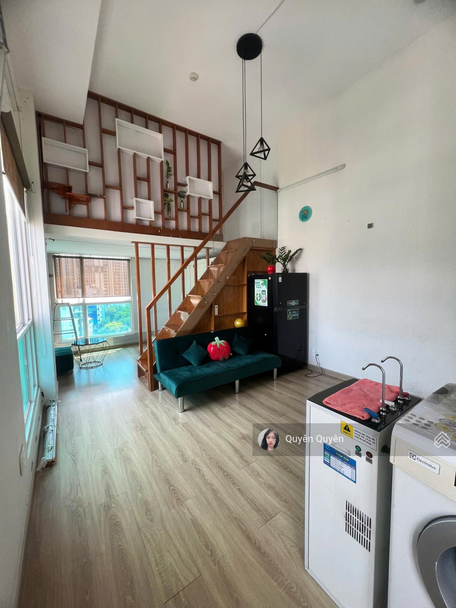 Charmington Quận 10 - Duplex 2 phòng 1wc 2ty300 bao sang tên, sẵn HĐT 13,5tr, FULL nội thất