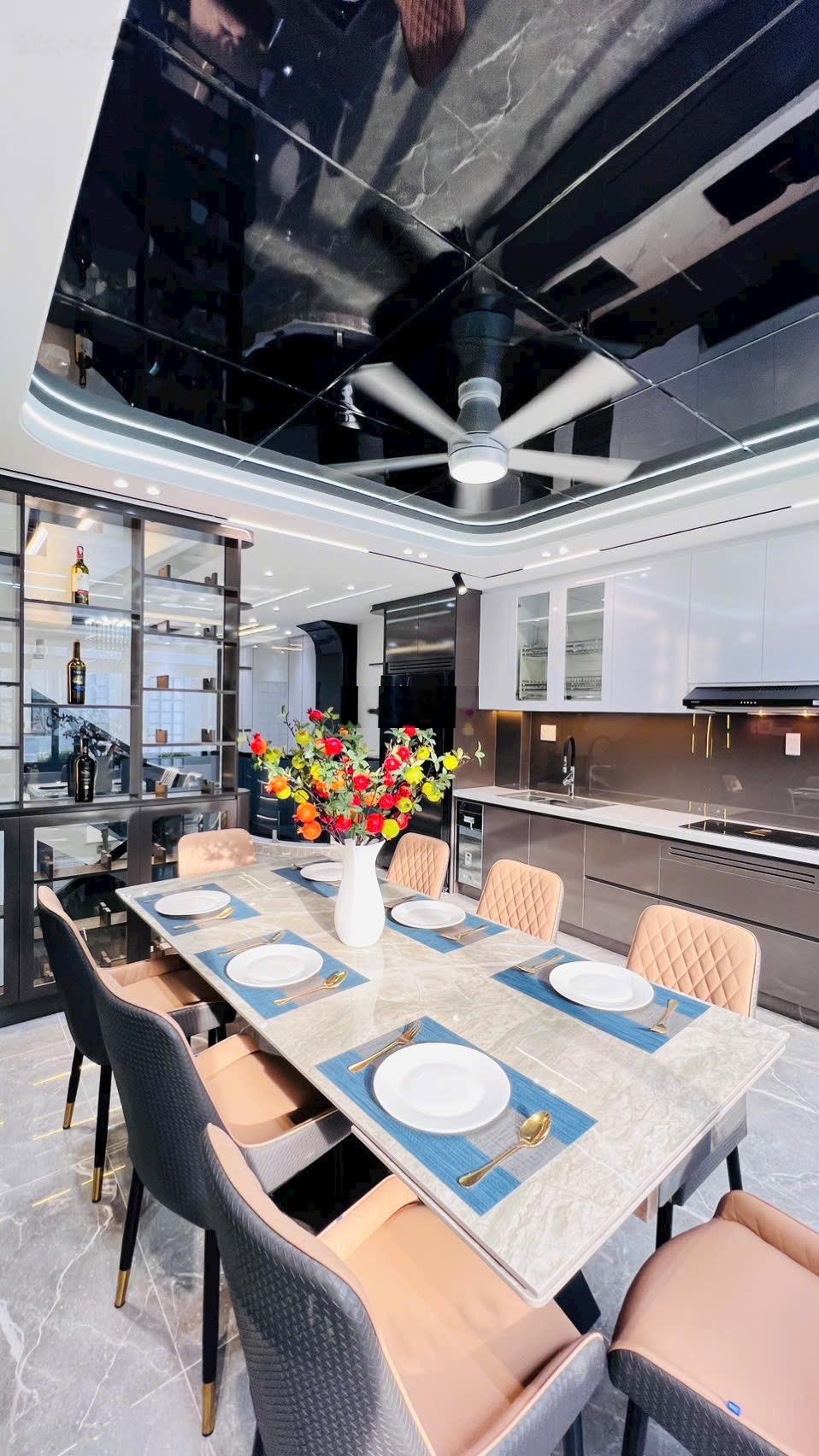 khu phân lô hẻm8m đồng bộ hẻm 973 Nguyễn Ảnh Thủ chỉ còn duy nhất 1 căn lửng 3 lầu giá nhỉnh 6 tỷ!!