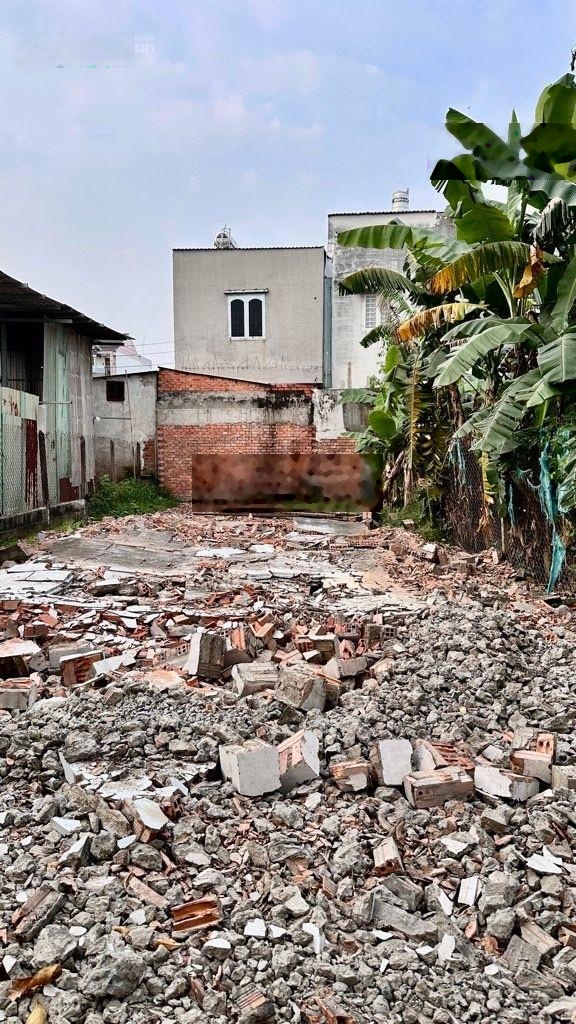 Ngộp Bank bán gấp đất 7,2x25m. Xuân Thới Thượng 30, gần chợ Đại Hải Phan Văn Hớn