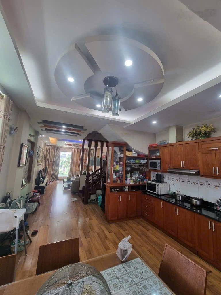 Bán liền kề kdt xa la 60m2-6tầng-20tỷ, ôtô-kinh doanh-full nộit thất