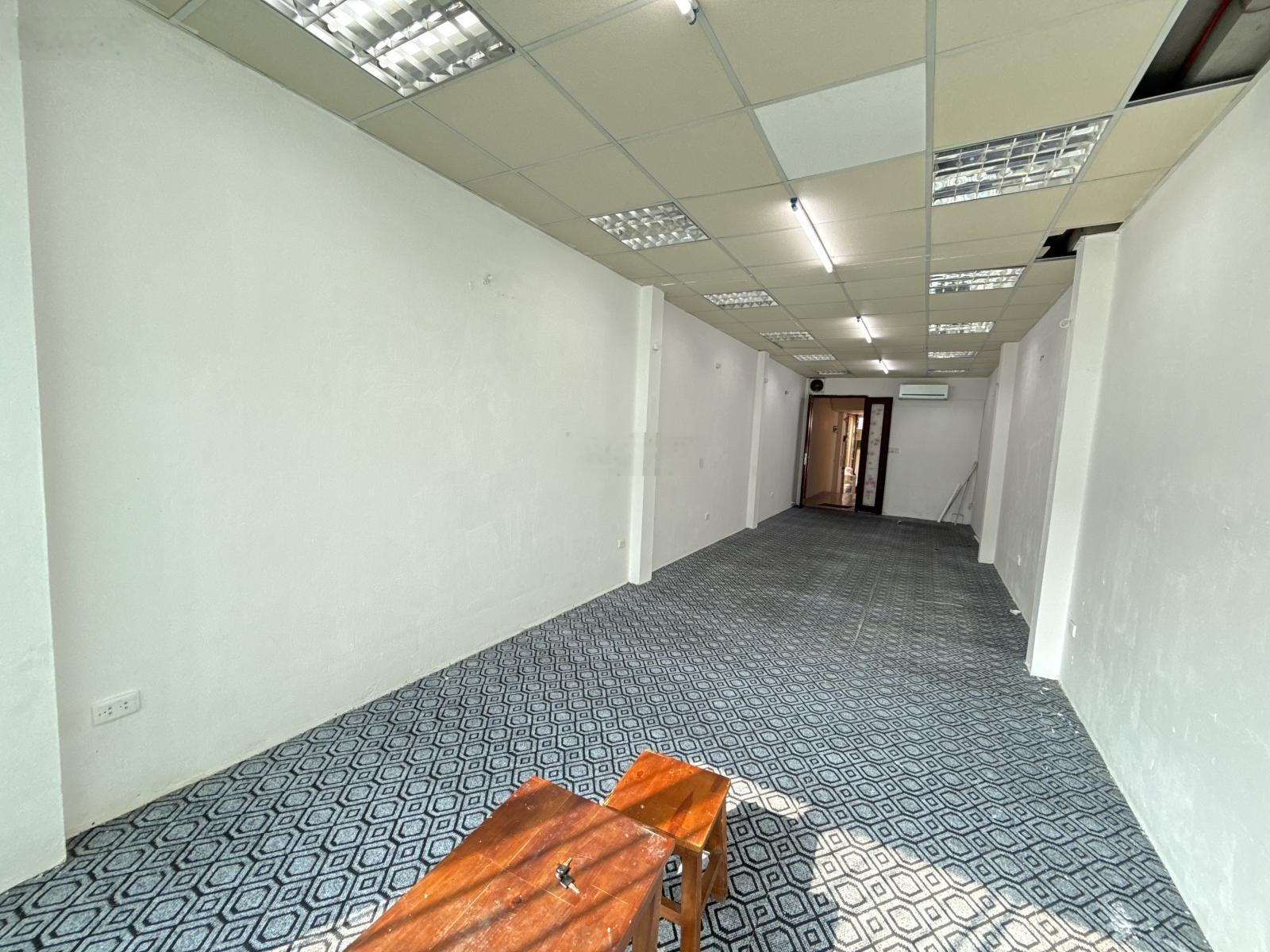 CHÍNH CHỦ cho thuê sàn VP 16 Nguyên Hồng 50 m2 giá 8 triệu 0977227026