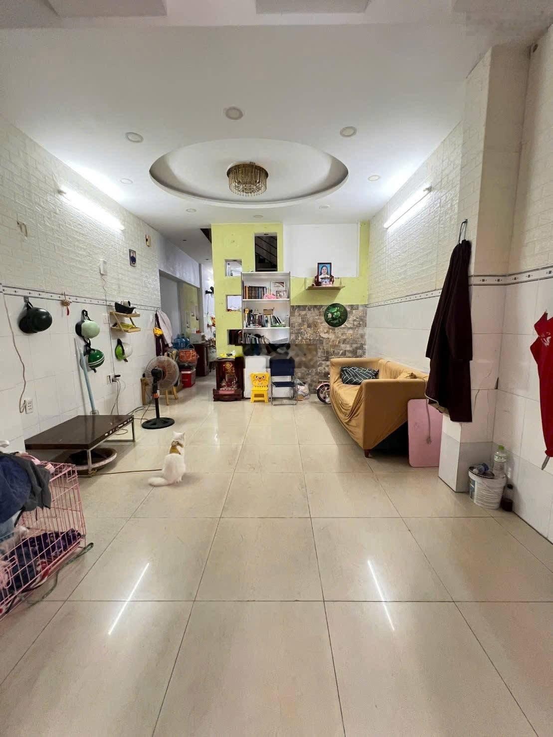 Nhà HXH Cư xá Phú Bình Q11 (P. Hòa Bình)