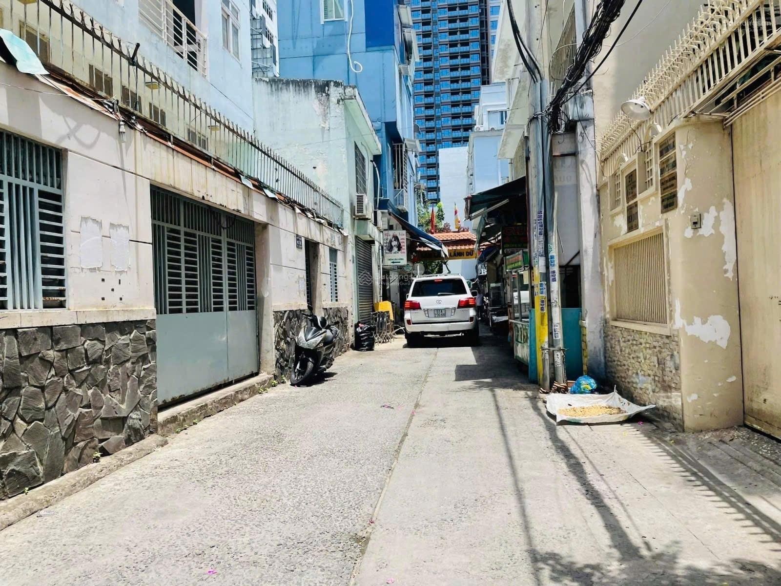 Chính chủ gấp bán - ngộp bank 5 tỷ - hẻm oto 6m - 1 căn ra mt - 40m2 giá 8,8 tỷ .