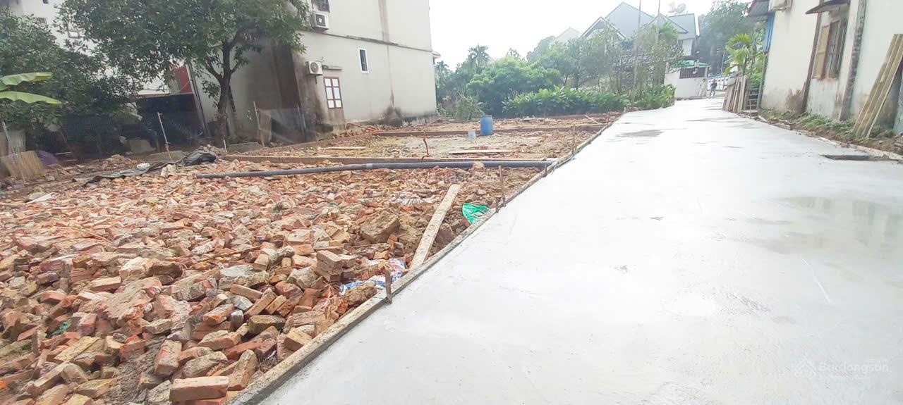 Hàng f0 giá đầu tư phú cường nội bài dt 82m ô tô 16 chỗ vào đất chỉ loanh quanh 3 tỷ