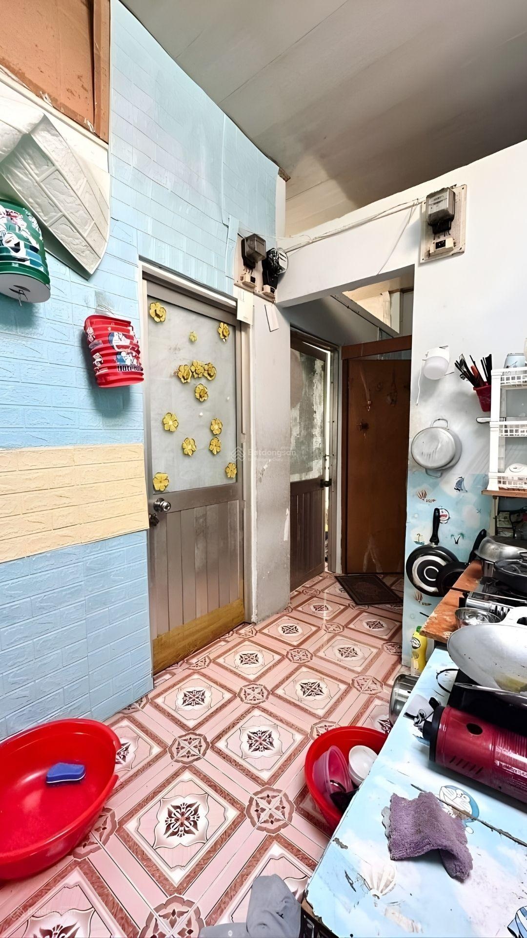 Hậu Giang Q6 - 107m2 - nở hậu l - sẵn 10 phòng - 5.2 tỷ