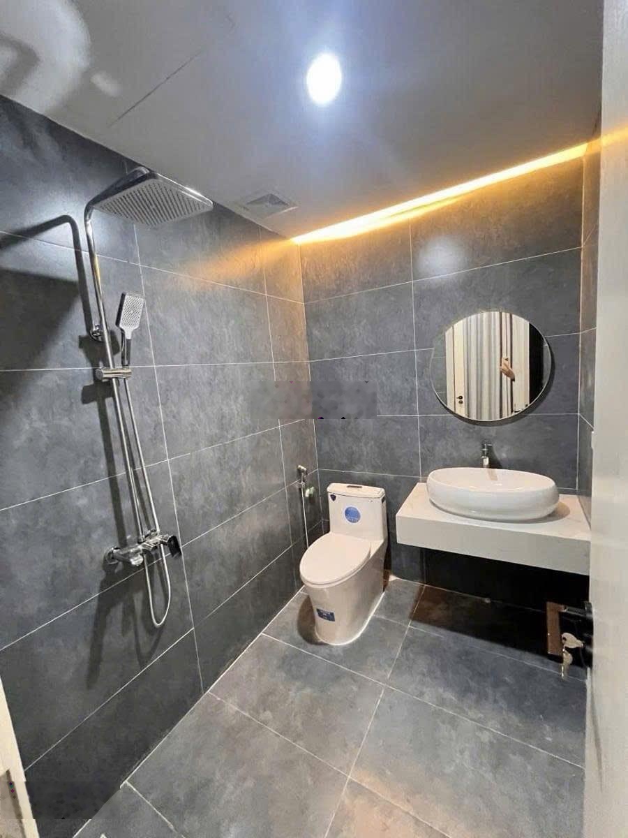 Bán nhà Văn Quán, DT 35m2 hơn 10 Tỷ, nhà 3 mặt thoáng ô tô qua nhà.LHCC 0879888693