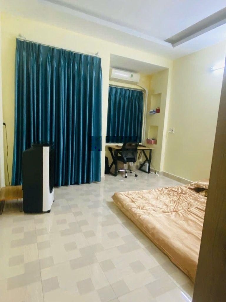 Khu vực Tân Sơn Nhì, hẻm 6m, Dt 4x12m, 2 tầng, Giá nhỉnh 5 tỷ