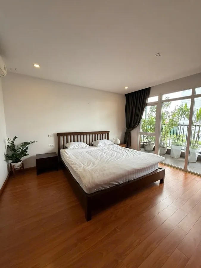 Bán nhà phố Từ Hoa - Tây Hồ - Diện tích từ 77m2 đến 176m2 - Giá từ 34.5 tỷ đến 150 tỷ