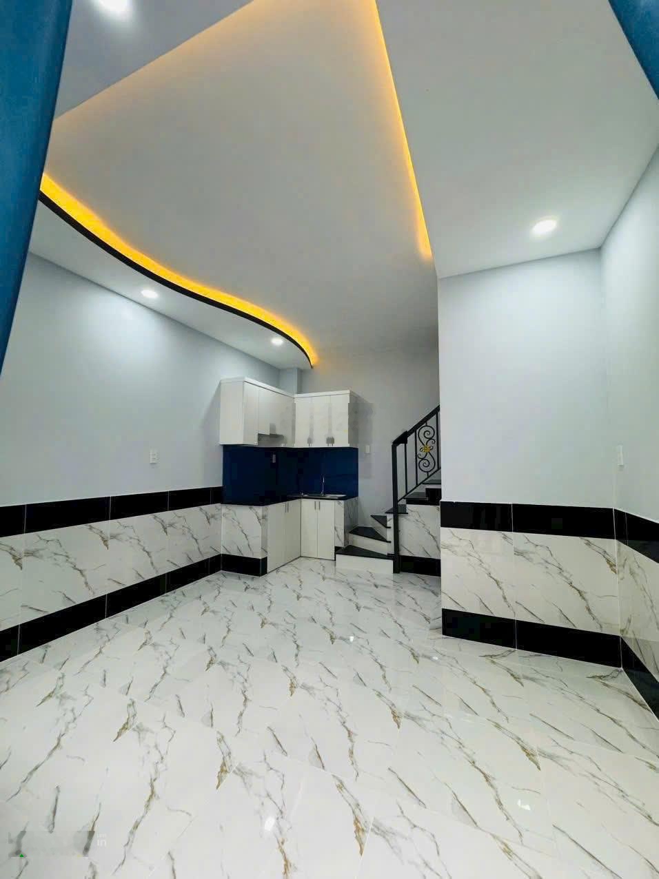 Bán Nhà SHC cực đẹp_ Tọa lạc 1/ Phan văn Hớn, Ngay chợ Bà Điểm_ Trệt Lầu_ Mua Về Là ở Ngay!