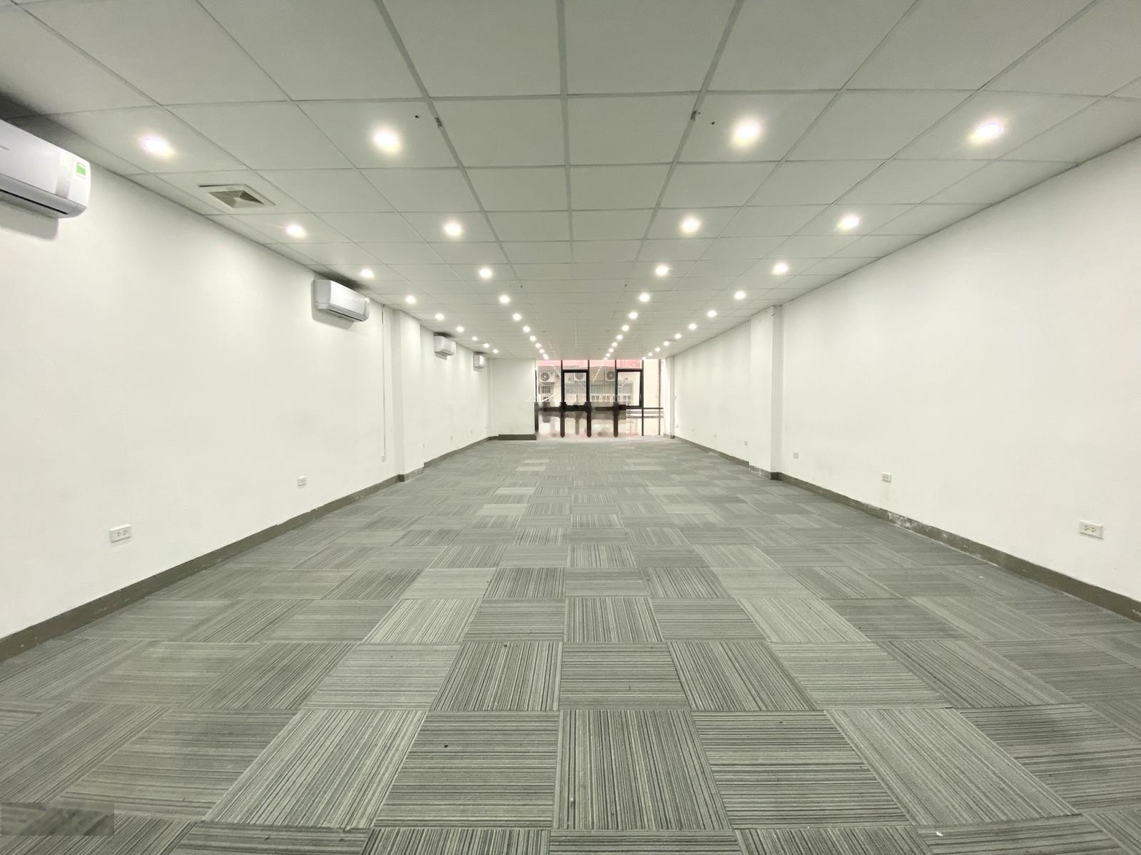 Chính chủ cho thuê văn phòng trung văn 120m2 giá 18 triệu/tháng