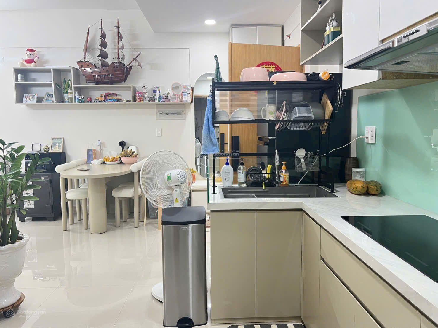 Cho thuê CHCC Charmington [1PN-13 TR] [2PN-16.5 TR] [3PN-18 TR], 0936884643