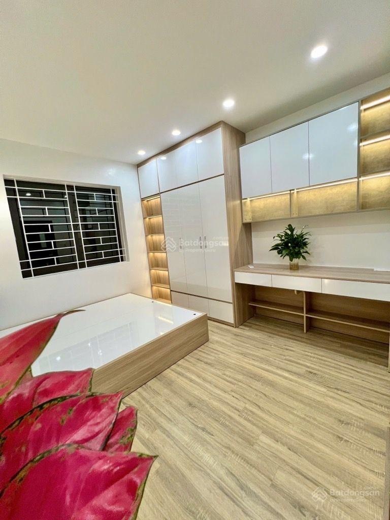 Nhà mình chuyển công tác bán gấp chung cư cao cấp an quý hưng 2pn ,2vs full nội thất giá 4 tỷ xíu