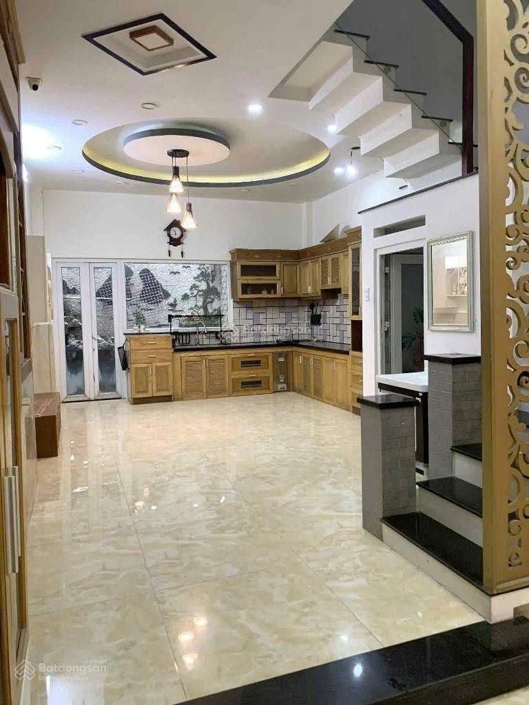 Nhà 4 tầng sạch sẽ khu dân cư thoáng mát Quang Trung 4PN mua nhà đón tết