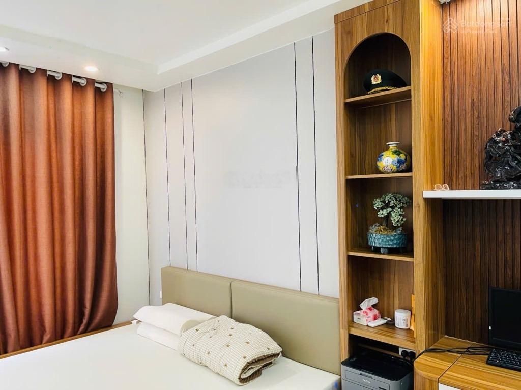 Bán nhà 5 tầng phố BẾ VĂN ĐÀN, HÀ ĐÔNG, ngay cạnh hồ Đầm Khê, 48m2, ô tô ngủ trong nhà, chỉ 12,9 tỷ