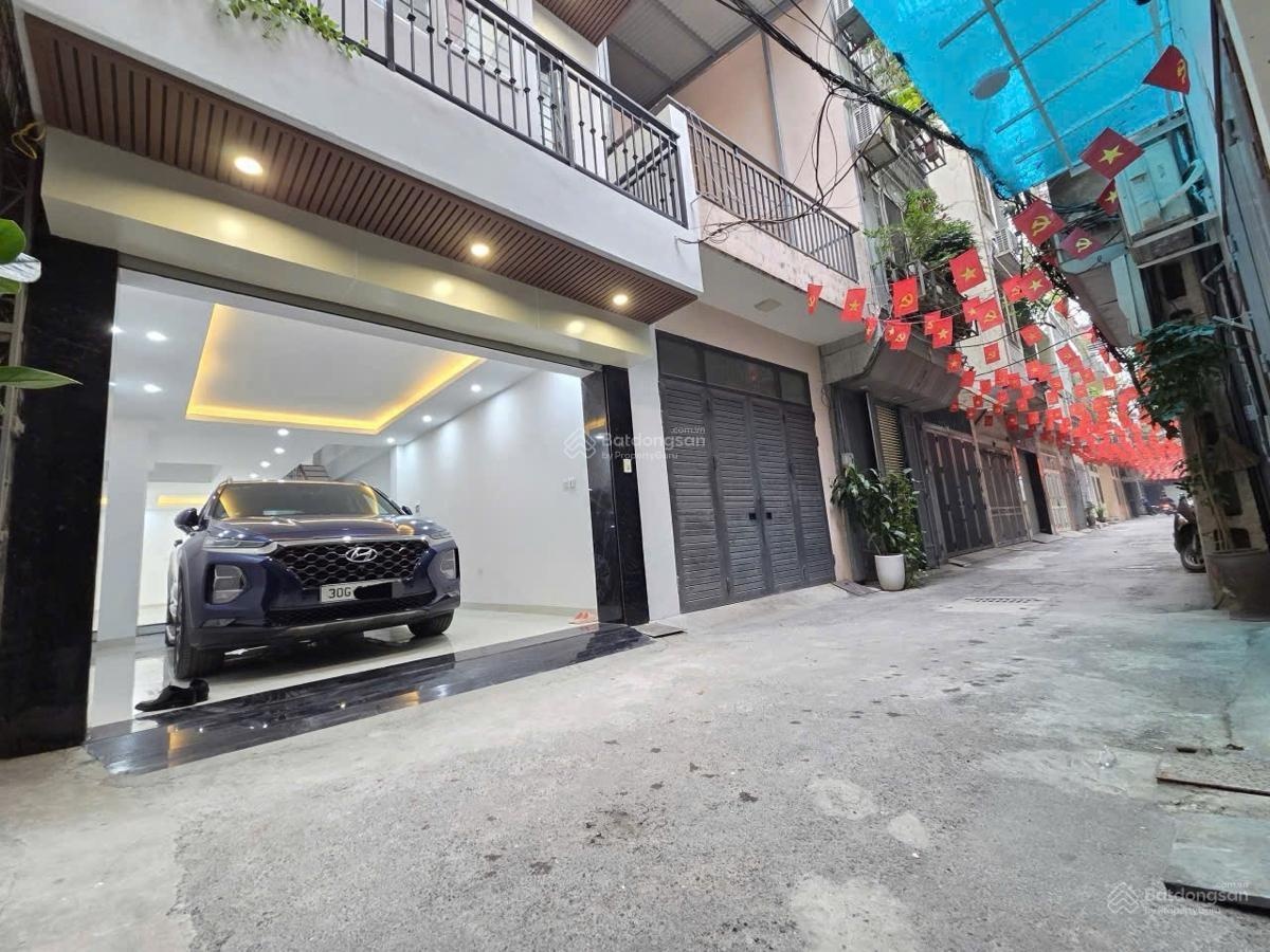 Nhà Đầu Phố Lê Trọng Tấn Oto 7 Chỗ Ở Trước Tết Giá Chỉ hơn 300tr/m2 4 Tầng Thang máy 50m 17,5 Tỷ