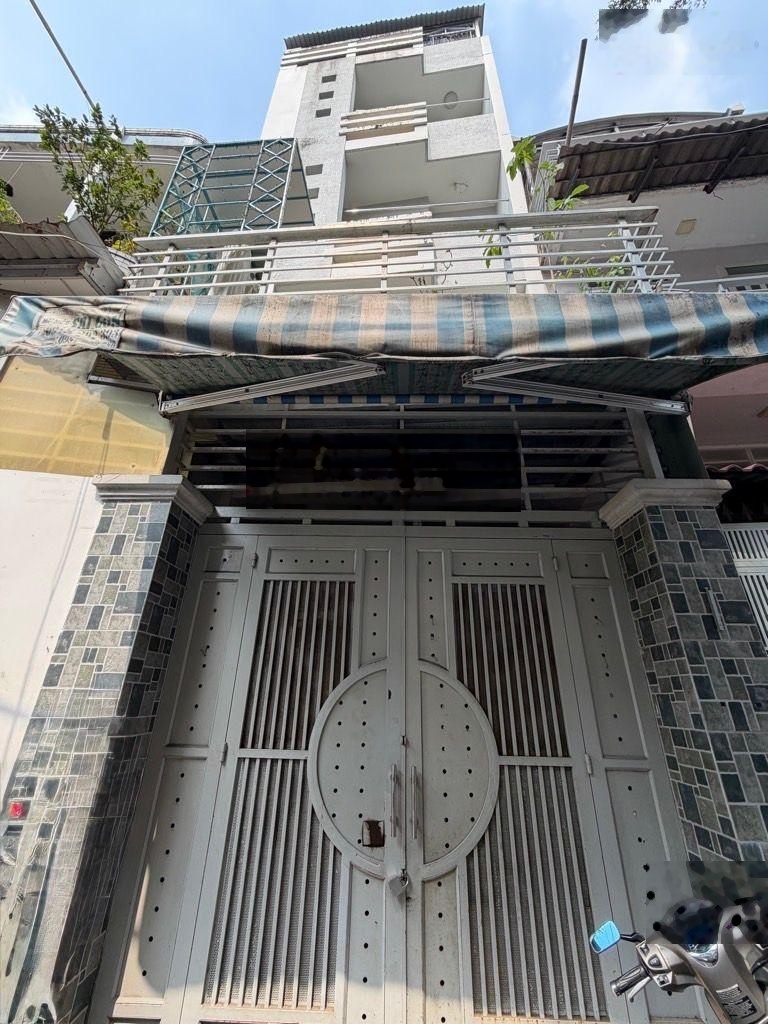 9,5 tỷ 52m2 nhà 5 tầng 4 PN,hẻm xe hơi ngay chợ Phạm Văn Hai,Phường 3,Tân Bình