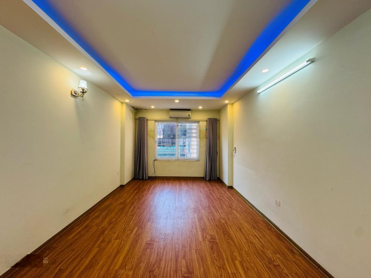 10m ô tô tránh, Tam Trinh khu vực phát triển mạnh, gần Vành Đai 2 và 3 KCBT SĐCC, QH ổn định, 35m2