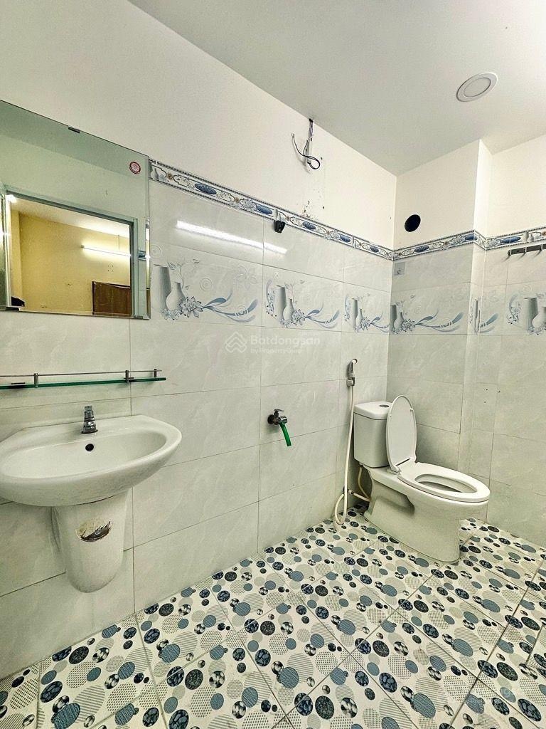 Bán nhà riêng tại Lê Thị Hà Tân Xuân, 4,2 tỷ, 60m2, 3PN, 2WC