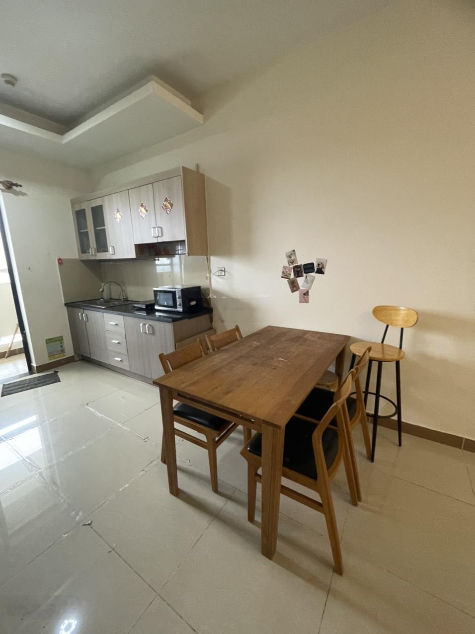 Cho thuê căn hộ Era Town Q7, dt 67m2-2PN-2WC , nội thất cơ bản. Gá: 8tr/tháng. lh: 0938371639