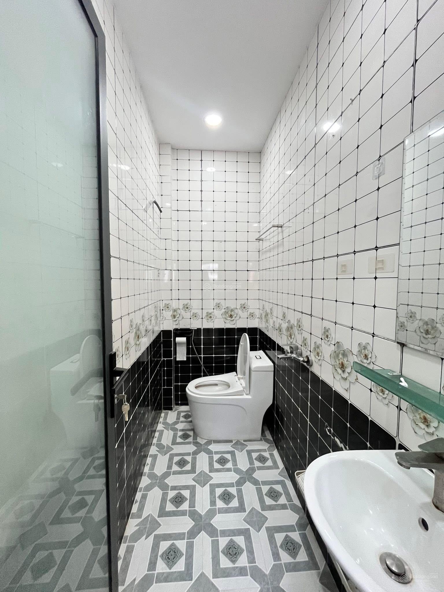 Tôn đản quận 4 | nhà mới 3pn sân thượng chỉ 4.8 tỷ