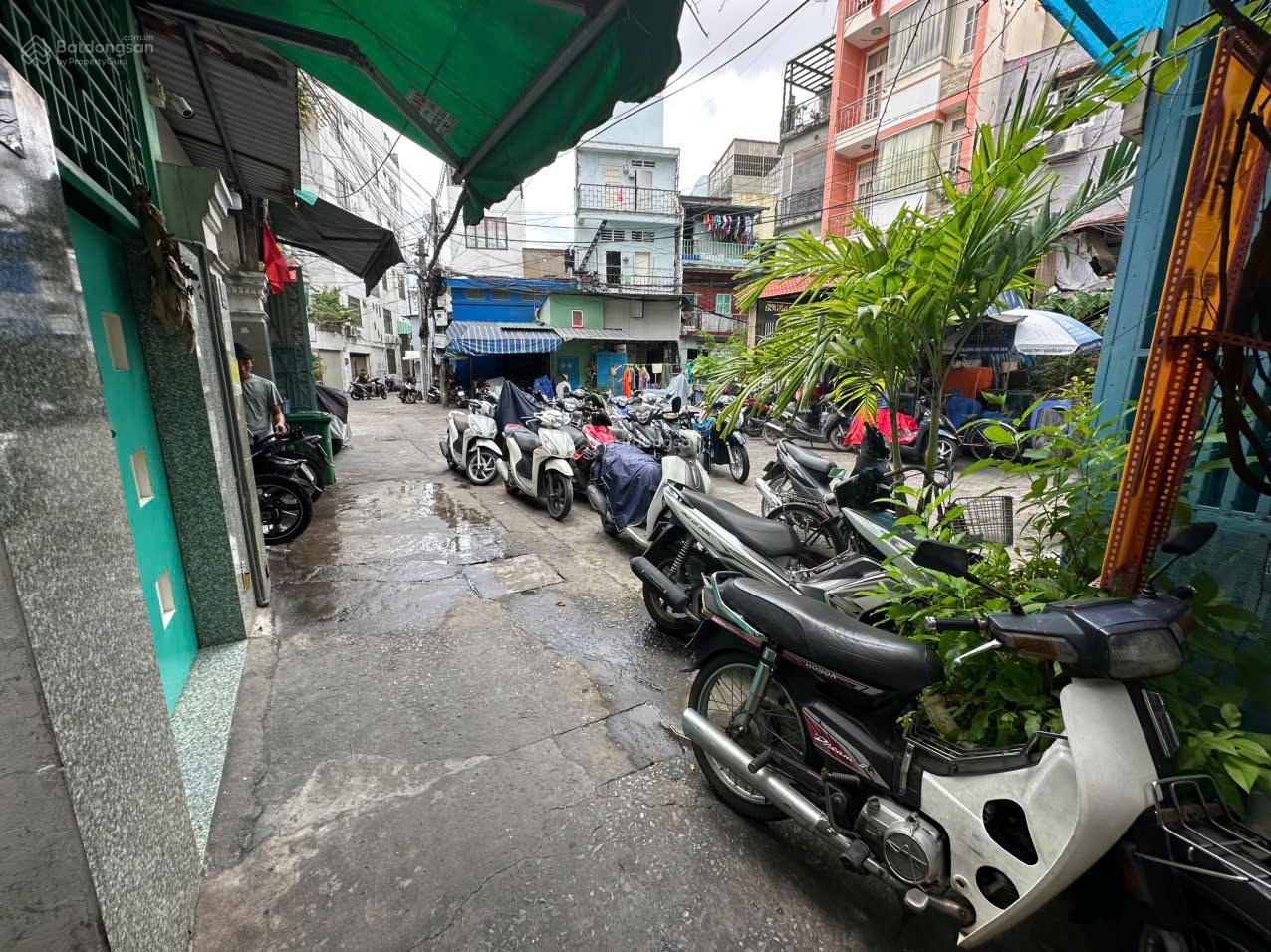 Nhà bán - hxh -15 phòng trọ trung tâm quận 10 - dòng tiền ổn định - trần nhân tôn - quận 10.