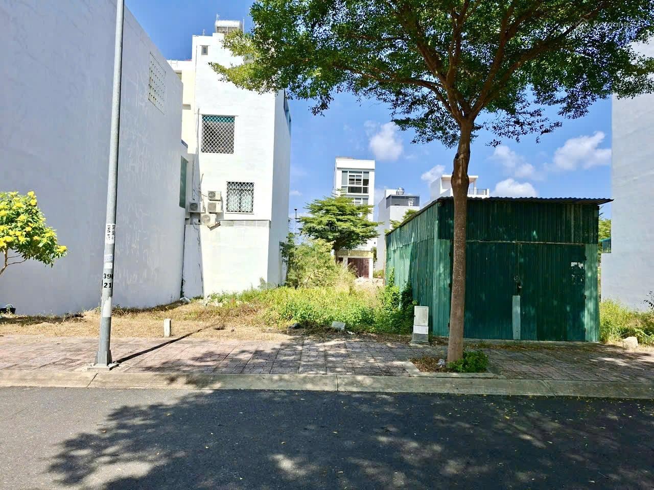 Bán nhanh lô đất KĐT Mipeco Nha Trang - Ven biển, view đẹp giá tốt