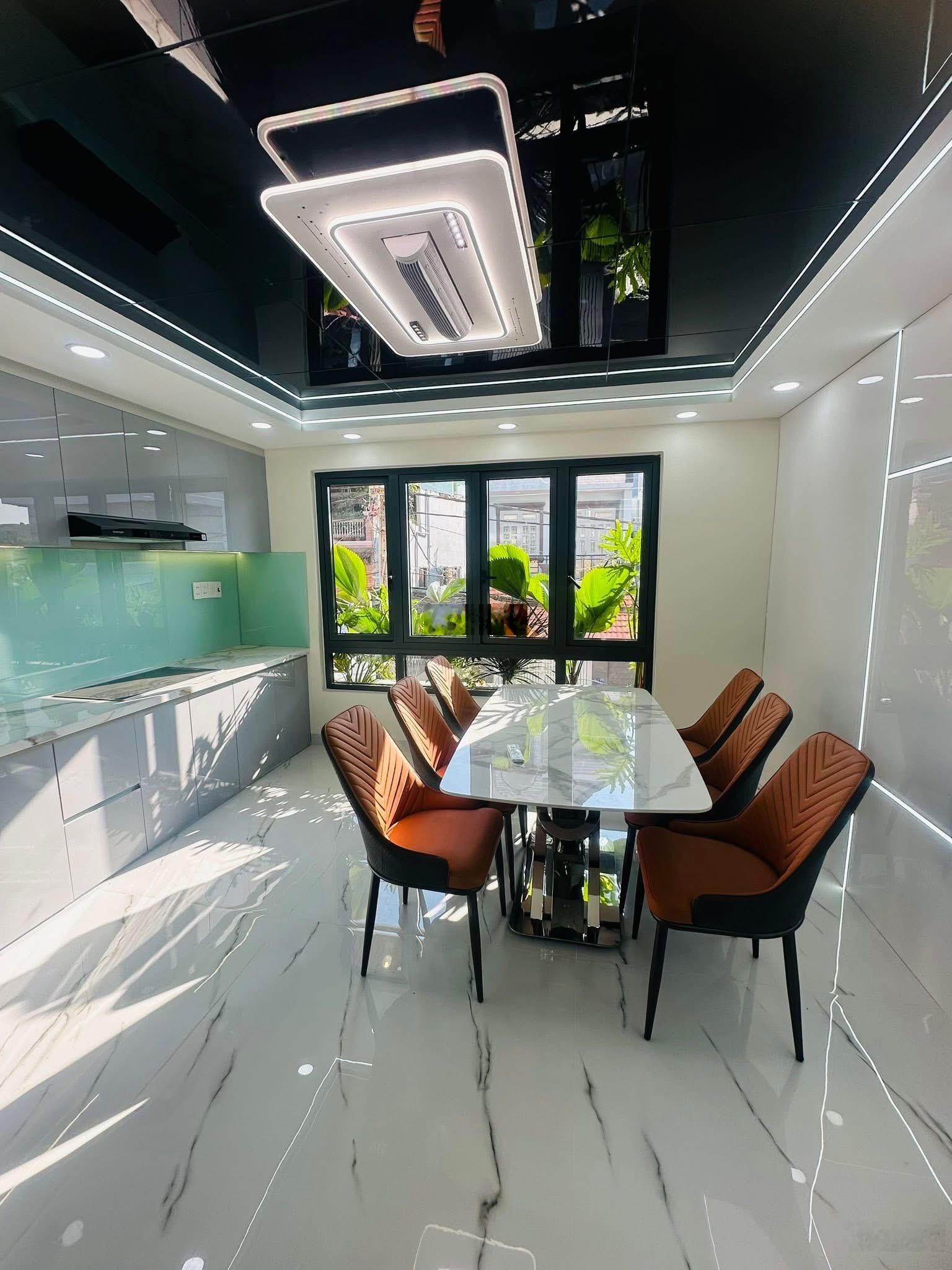 Bán nhà chinh chủ- 1 căn ra mt nguyễn văn luông quận 6 -4 tầng dt 58m chỉ 6,69tỷ.