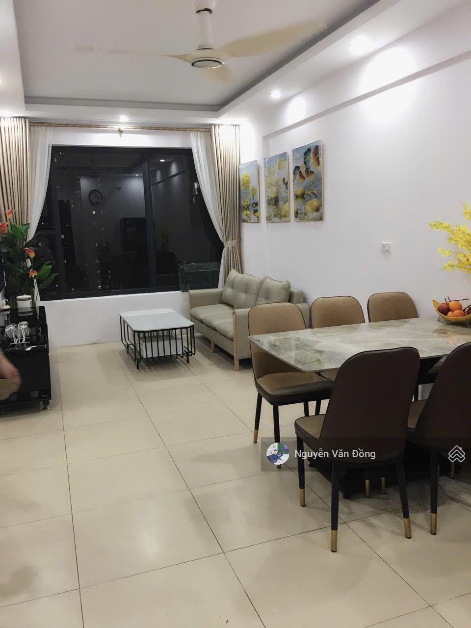 Green Stars - chính chủ bán căn hộ 2 ngủ chuẩn như hình, tầng đẹp, sổ đỏ sẵn, tặng lại full đồ đẹp