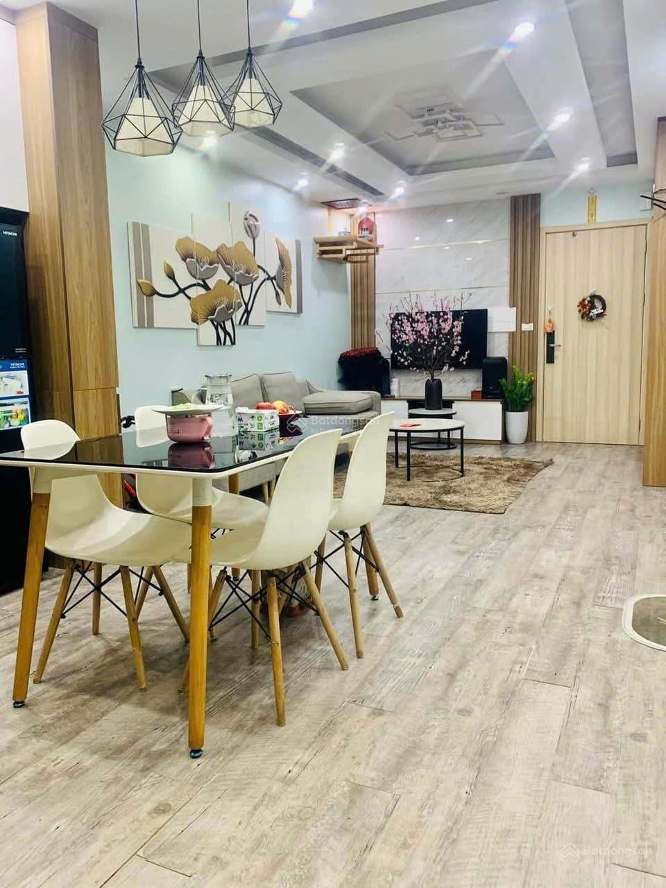 Gấp bán căn hộ 02 ngủ, 68(m2), khu 6 tòa mặt đường Cienco 5, chung cư Thanh Hà, Hà Đông, Hà Nội