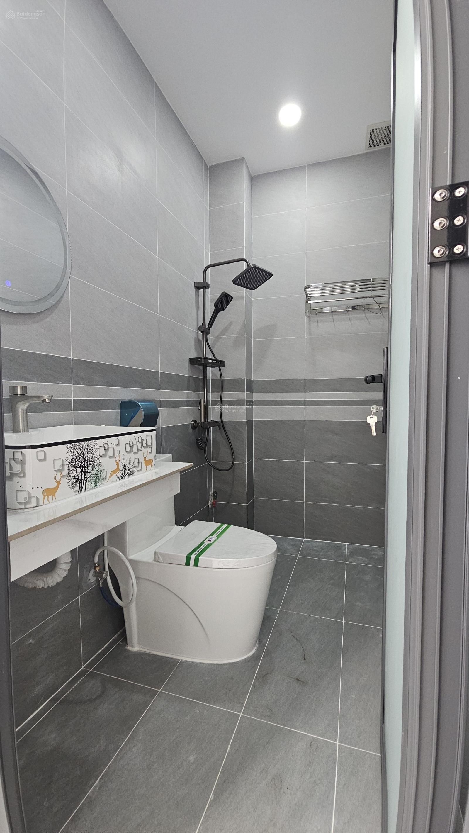 Nhà đẹp hẻm xe tải kinh doanh được khu làng ốc