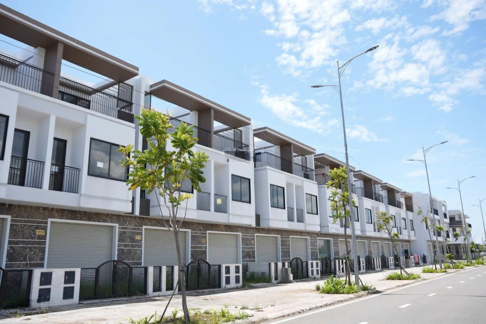 Chuyển nhượng The Light City Vũng Tàu Nhà liền kề & biệt thự giá tốt, hàng hiếm