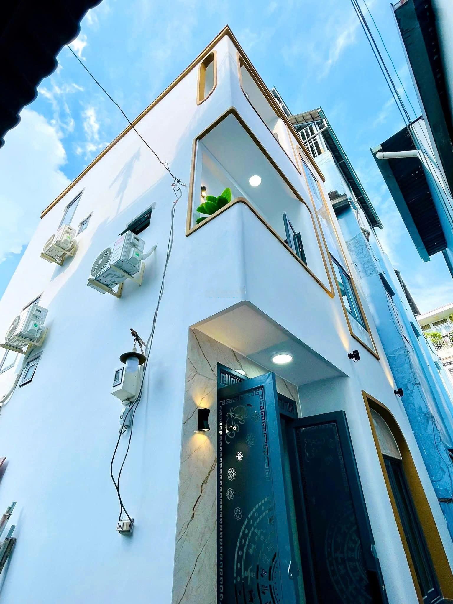 Bán nhà hẻm 69 Lý Thường Kiệt P4 Gò Vấp, 3PN 2 lầu, sát ĐH Công nghiệp giá 5.35 tỷ