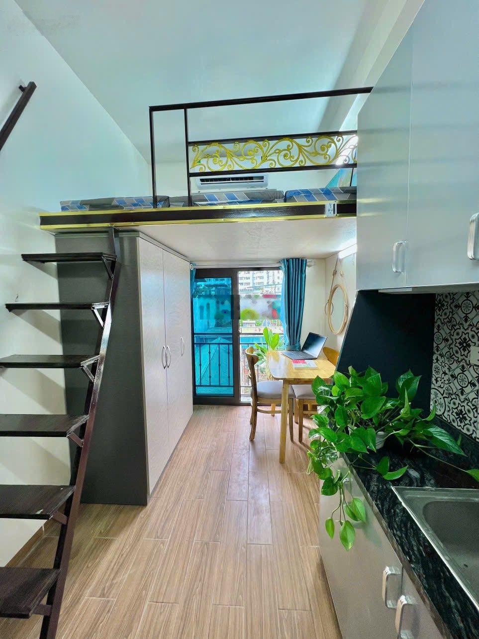 Săn ngay! Tòa CHDV Nguyễn Ngọc Vũ 18pkk, DT 1.3 tỷ/n, sát phố, lô góc, sẵn vận hành, full PCCC GPXD