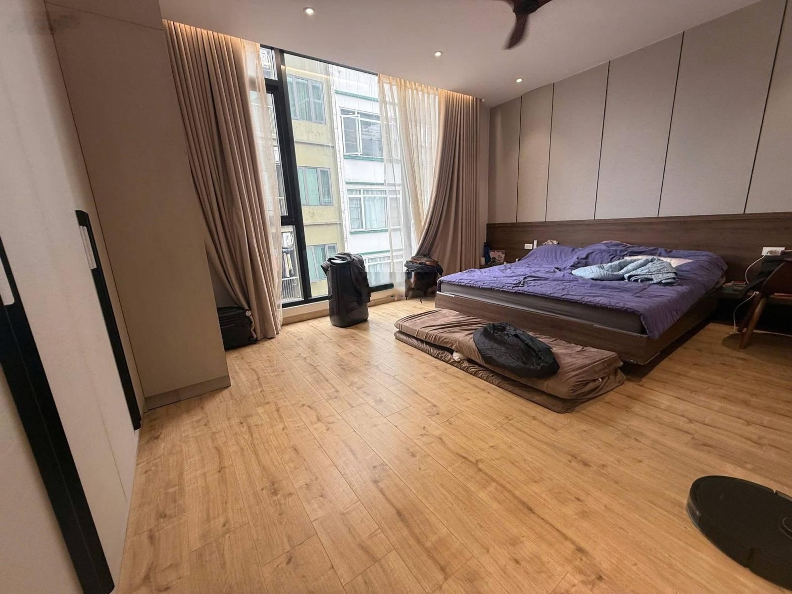 Mặt phố hàng cháo - building đẹp nhất phố - vị trí đắc địa - kinh doanh ngày đêm 32m2 30 tỷ