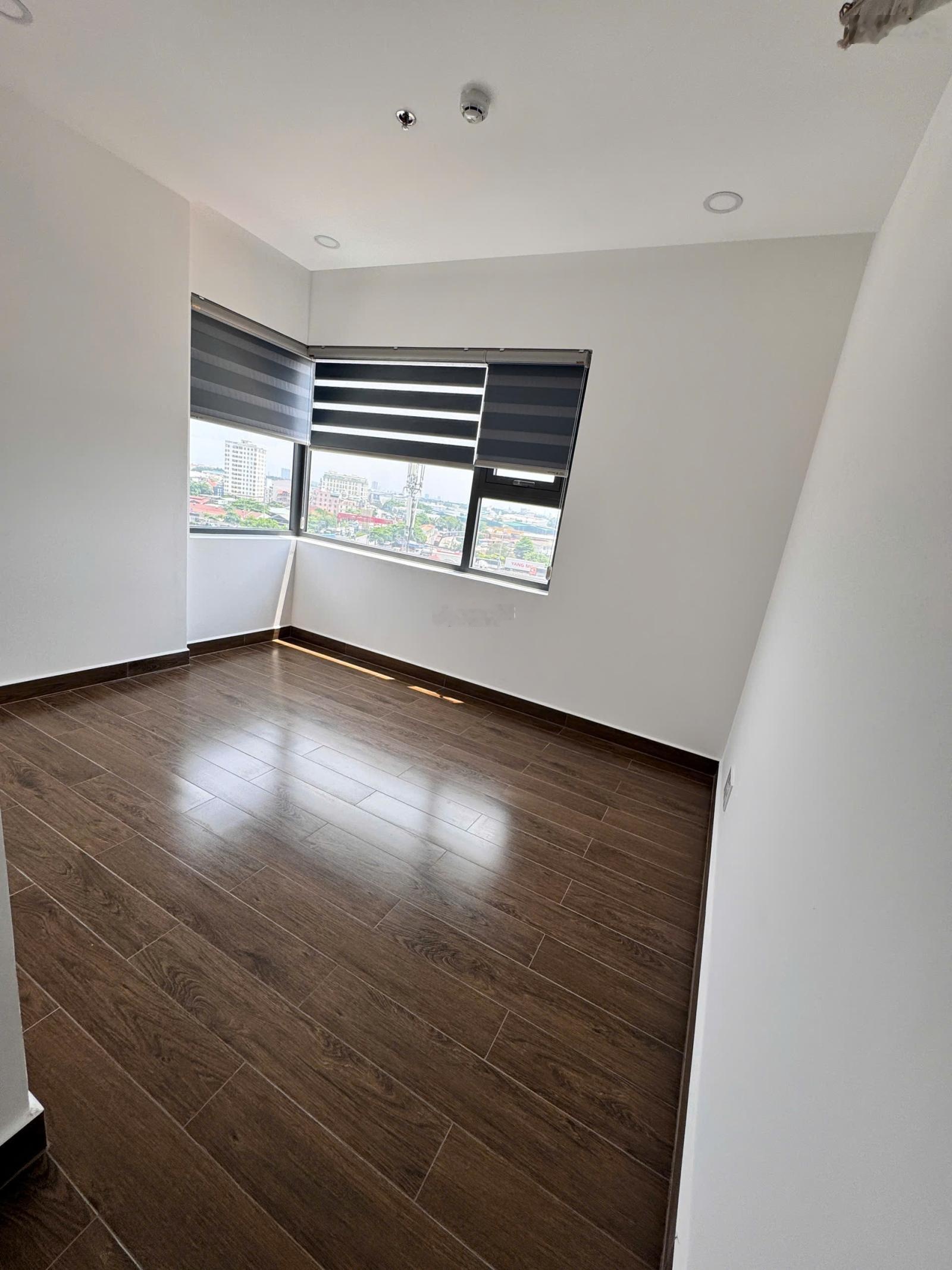 Căn góc Phú Đông Sky Garden 73m² gần Phạm Văn Đồng, nhà mới tinh chưa ở, sẵn sổ, nhận mới đón tết