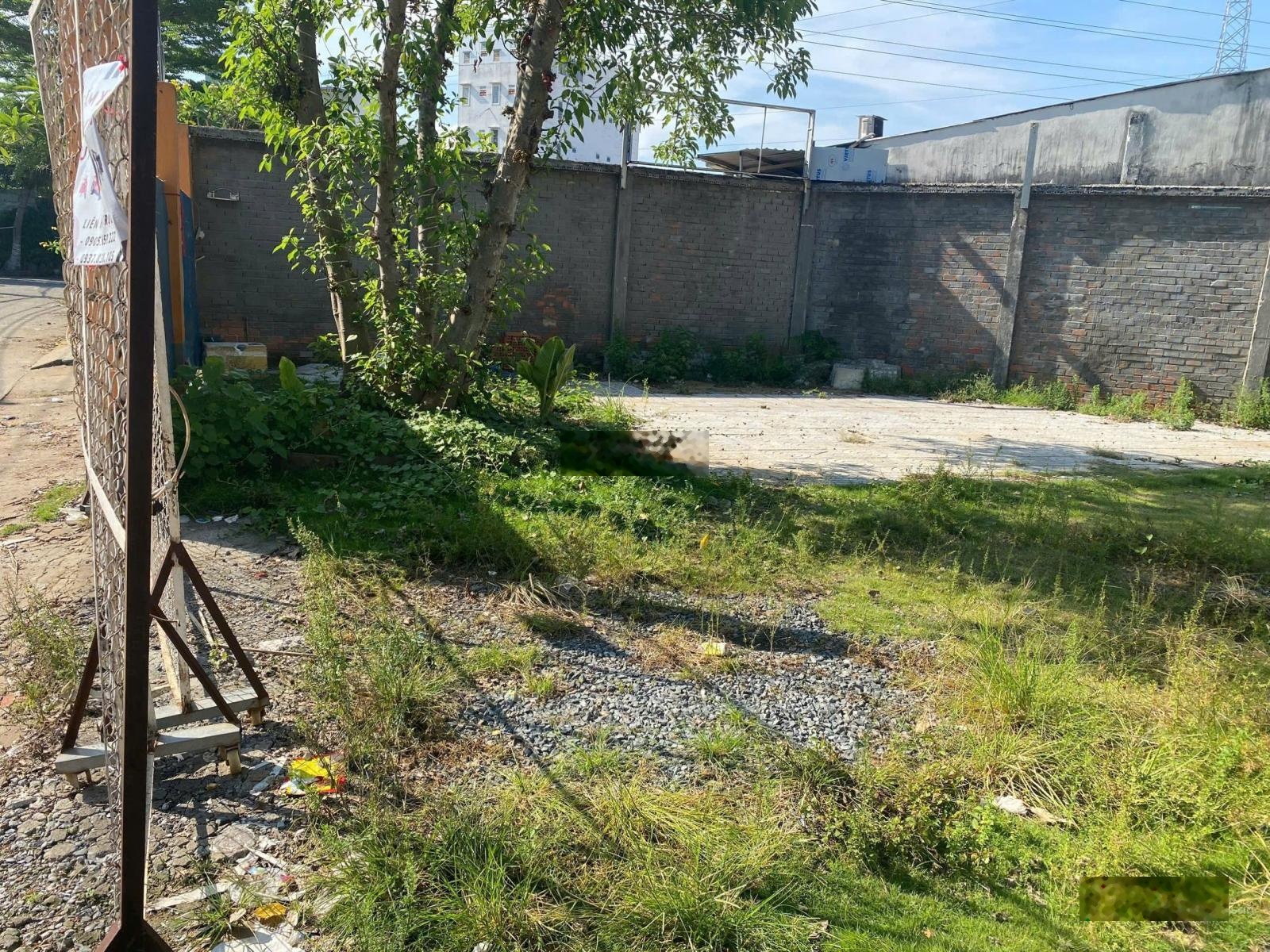 Bán đất lô góc 2 mặt tiền đường số 1 full thổ cư 618m2, giá 33 tỷ bằng 1/3 thị trường