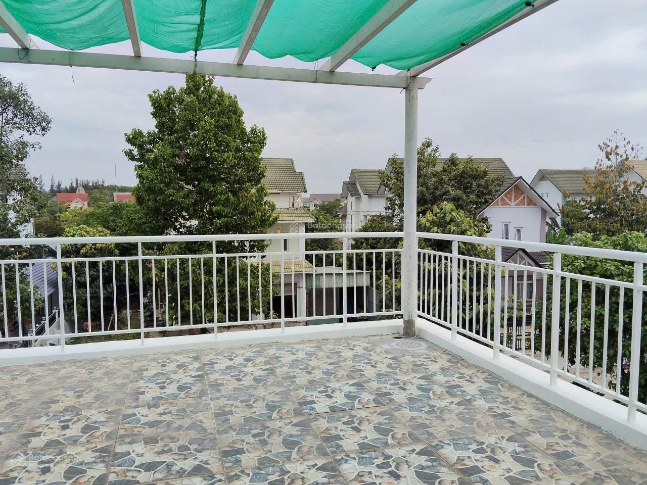 Cần bán căn Biệt thự vườn Western Land 500m2, giá tốt nhất khu, nhà mới đẹp, tặng full nội thất