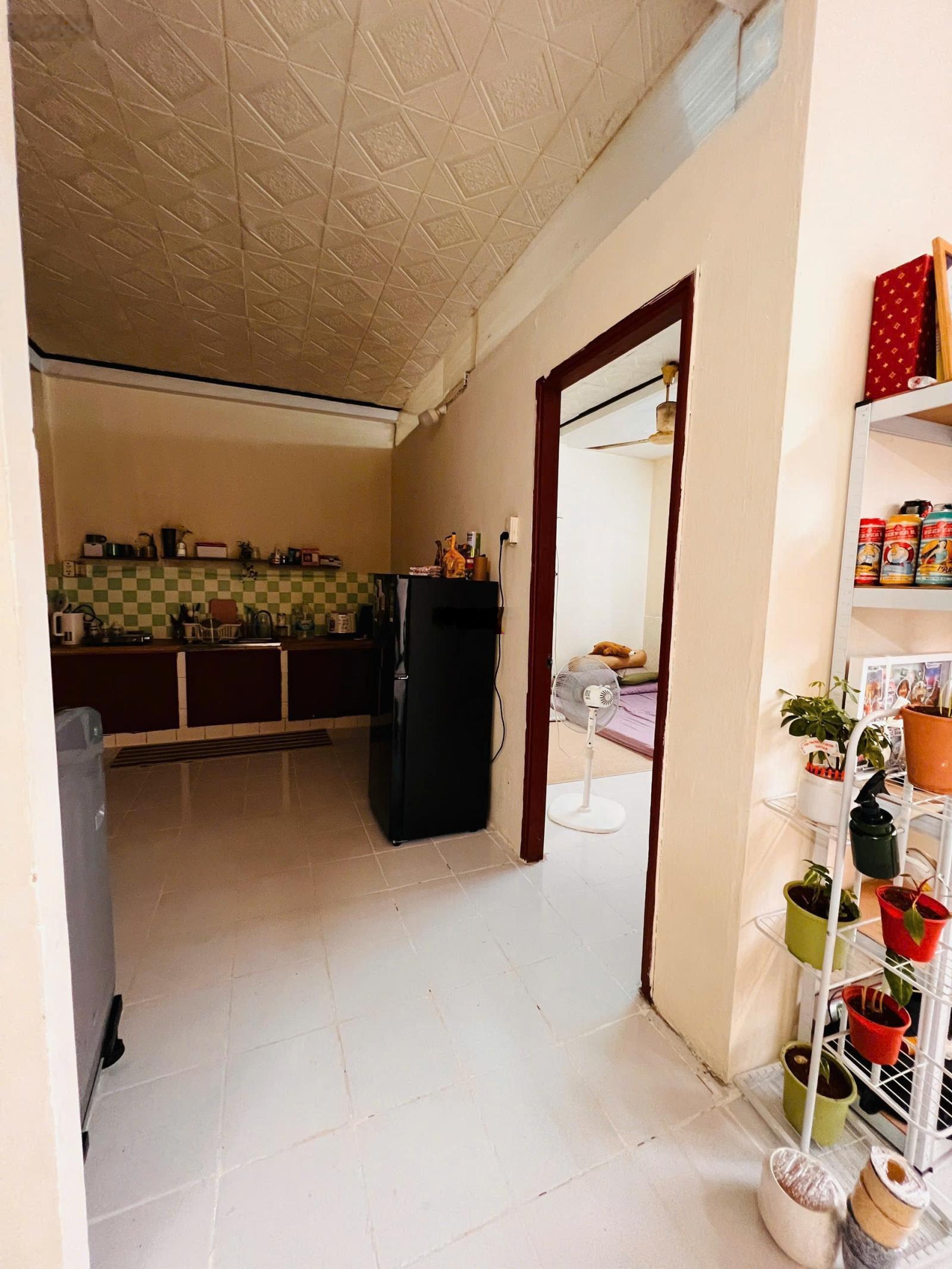 Bán gấp căn hộ lầu 4 - 2 phòng ngủ, 62,9 m2, C/c 78 Tân Hoà Đông Quận 6 chỉ 2 tỷ 020